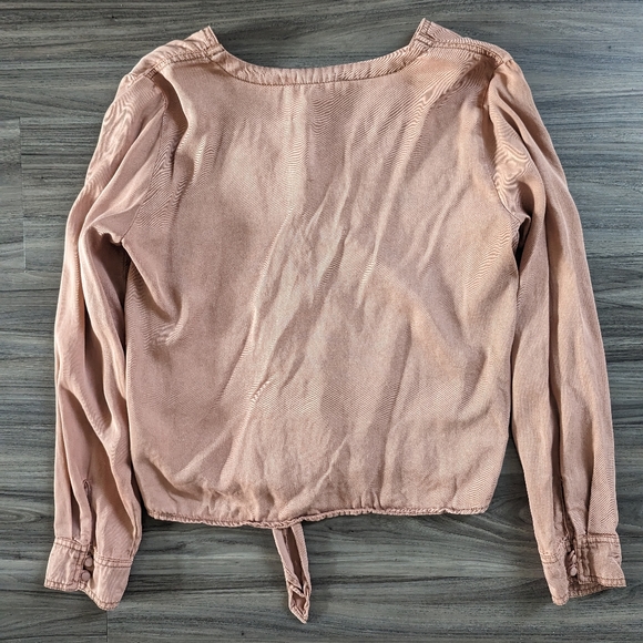 Women's Long Sleeve Pink Button Up Medium - Picture 7 of 8